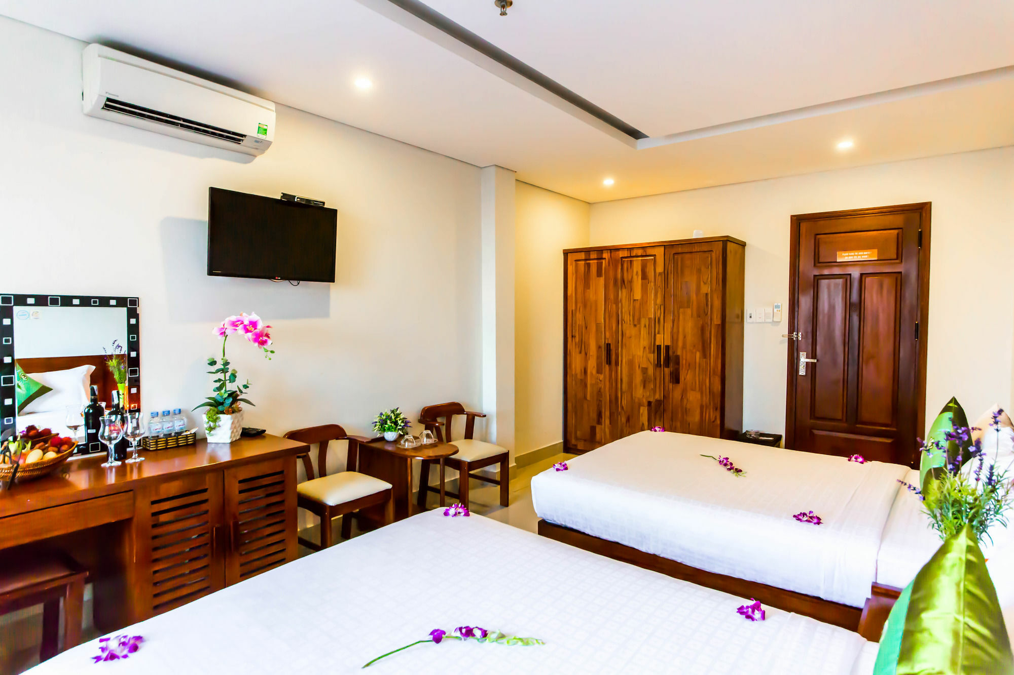 Kien Cuong 2 Hotel Дананг Екстер'єр фото